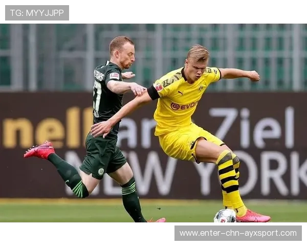 拜仁再出大动作！为哈兰德式锋霸铺就黄金合同路径